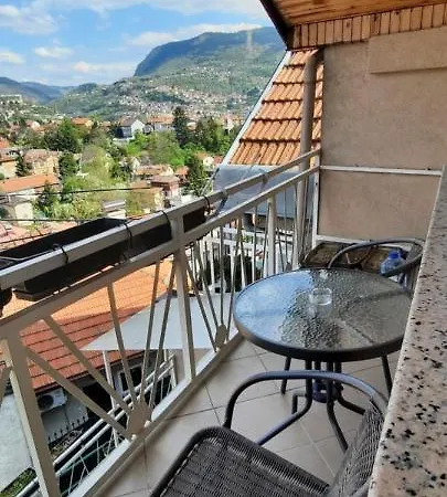 Manel, Mandrina 13 * Sarajevo