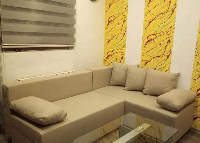 Manel, Mandrina 13 公寓 *